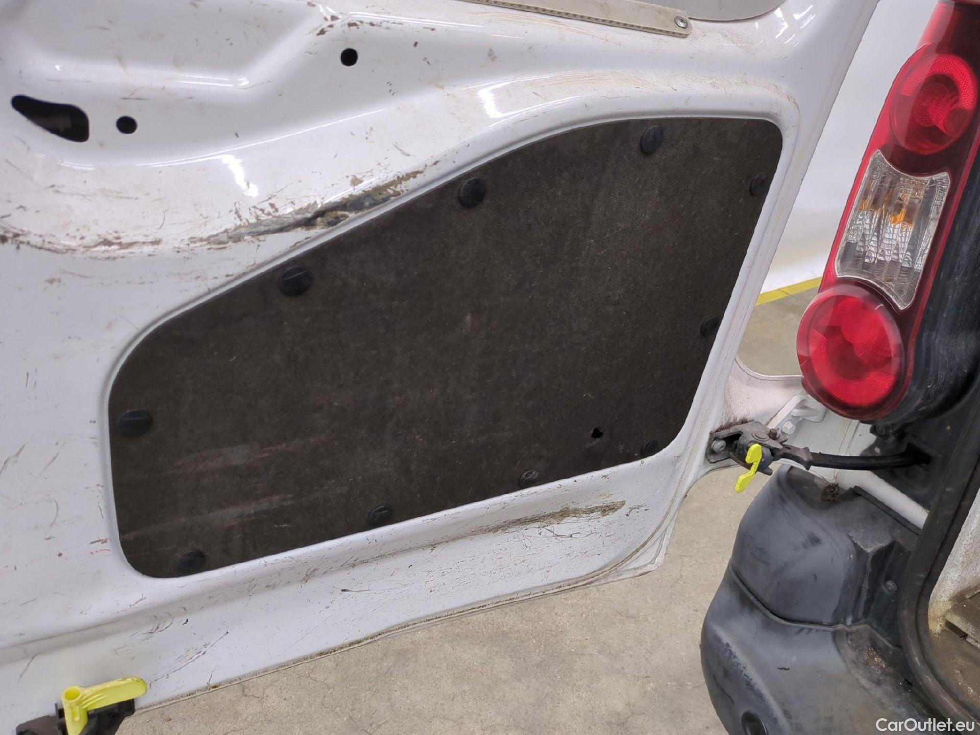  Citroen  Berlingo  Fourgon Business L1 (Court) 1.6 BlueHDi 75CV BVM5 E6 #15