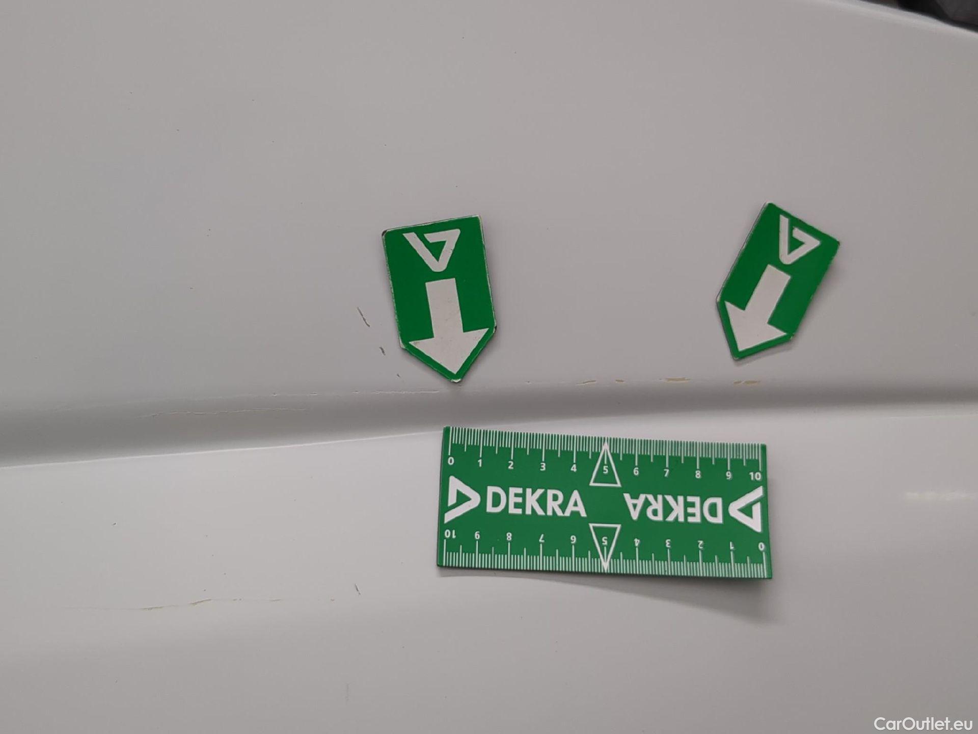  Iveco  Daily IVECO  VU 4p Fourgon 2.3 35S16 V11 H2 3520 #19