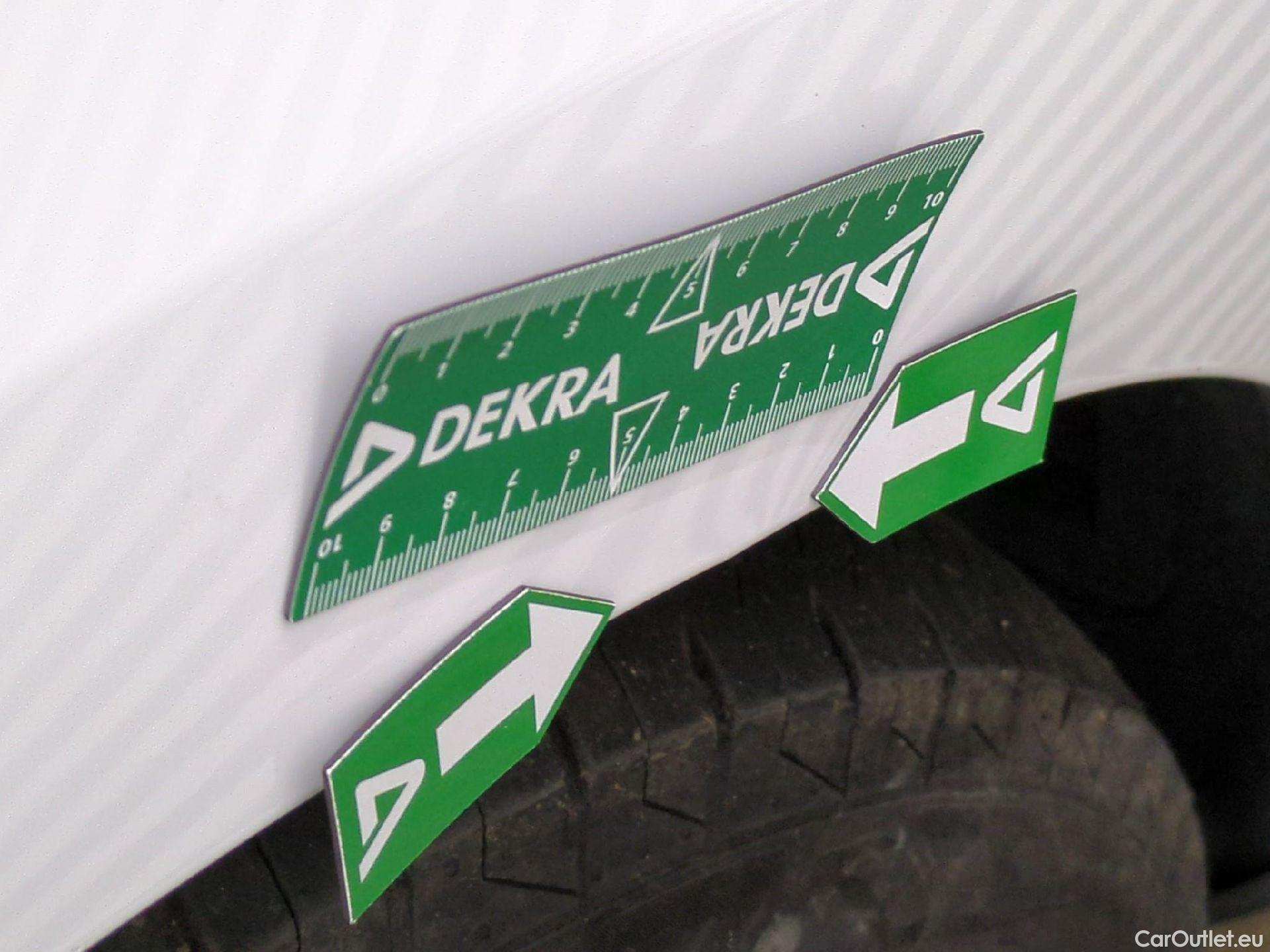  Citroen  Jumpy  Fourgon Club M 2.0 BlueHDi 120CV BVM6 E6dT #25