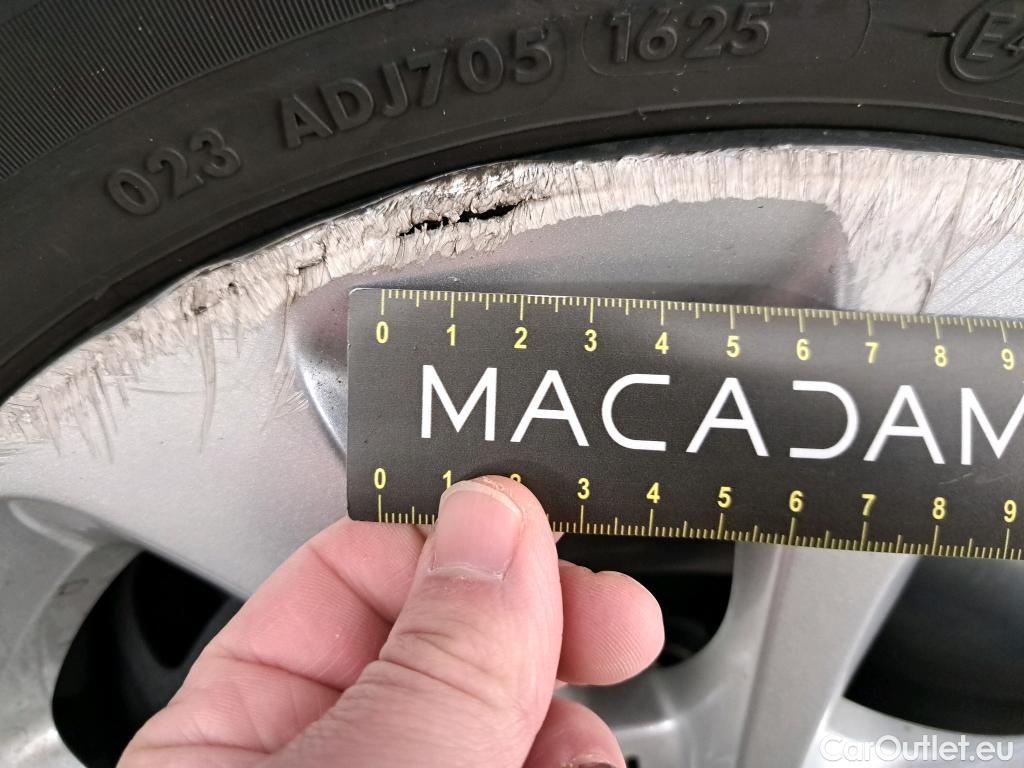  Citroen  C3  Société Feel 1.5 BlueHDI 100CV BVM5 E6dT #32