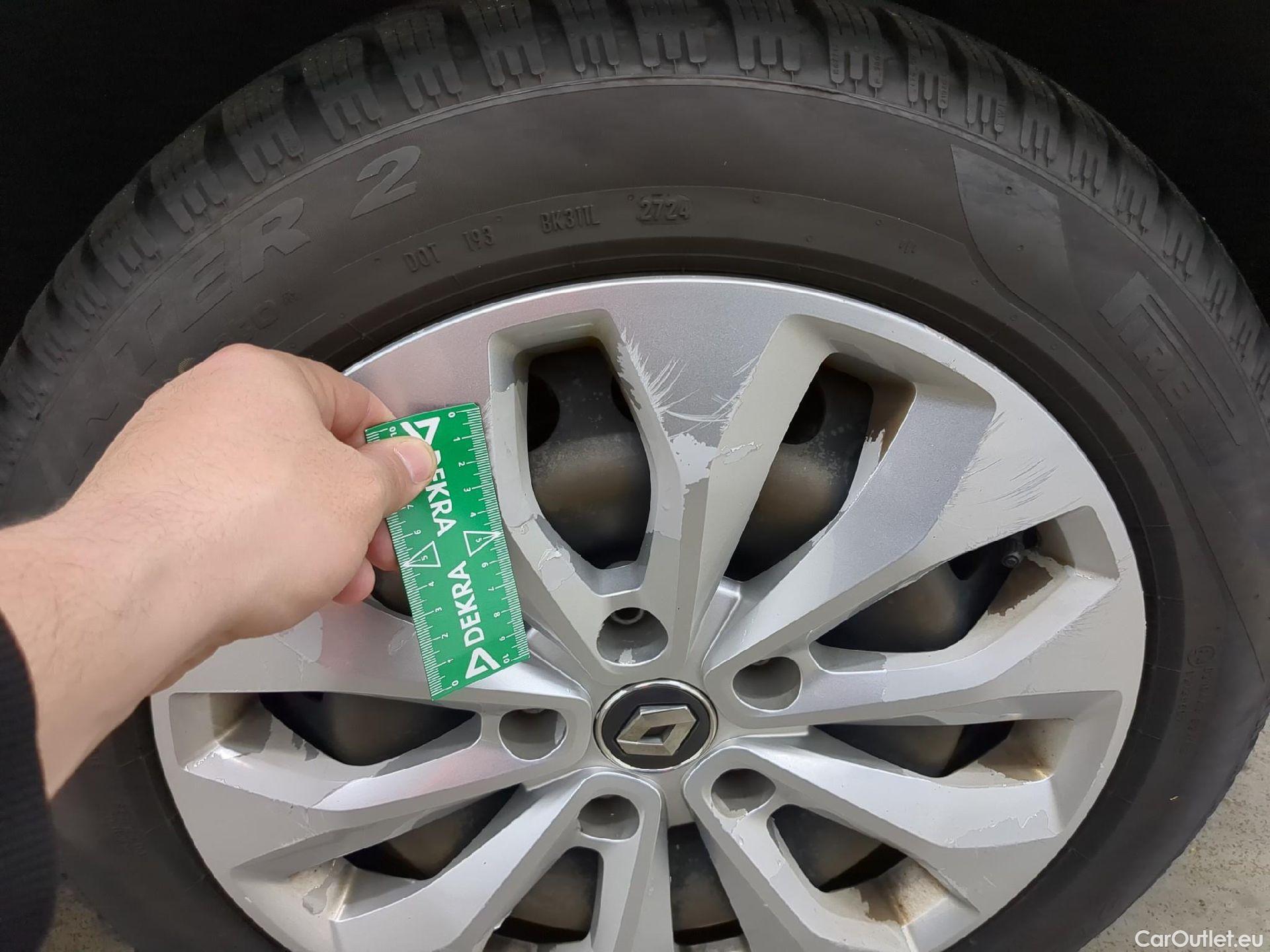  Renault  Megane  IV Berline 5pt. Société Air Nav 1.5 dCi 90CV BVM6 E6 #11