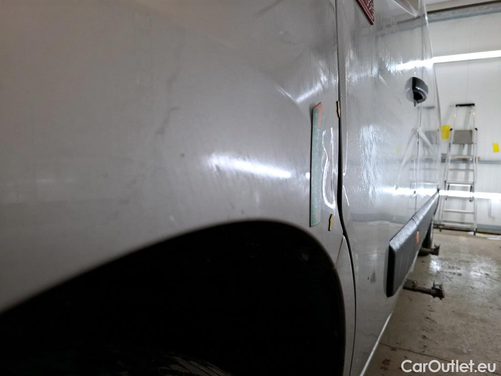  Renault  Master Renault V.I.  VU 4p Fourgon 2.3 125.35 FG L4H2 GC P-MJ #28