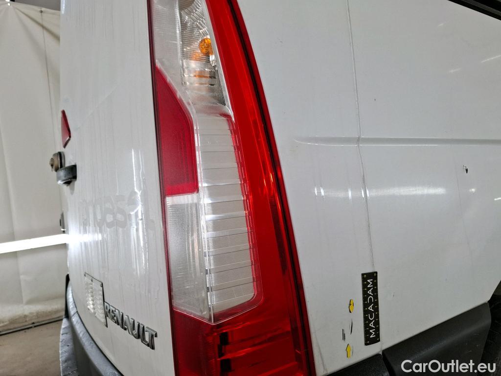  Renault  Master RENAULT  / 2014 / 4P / Fourgon tôlé &FG GCf Trac F3300 L1H1 dCi 110 Euro6 #60