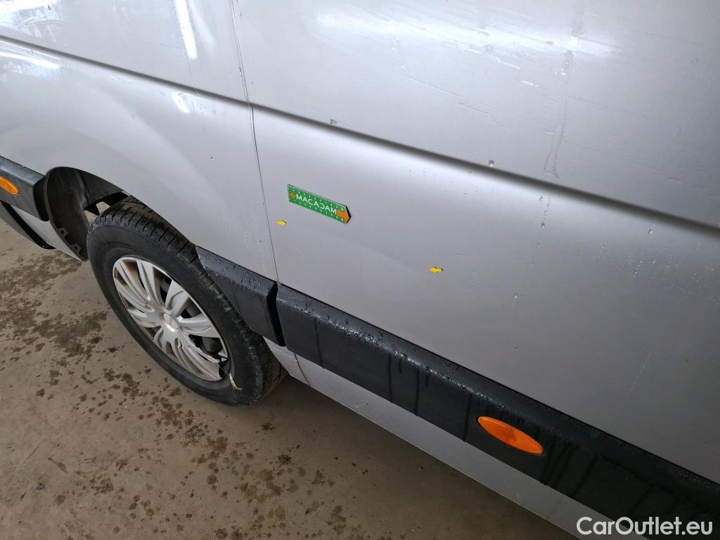  Renault  Master Renault V.I.  VU 4p Fourgon 2.3 125.35 FG L4H2 GC P-MJ #12