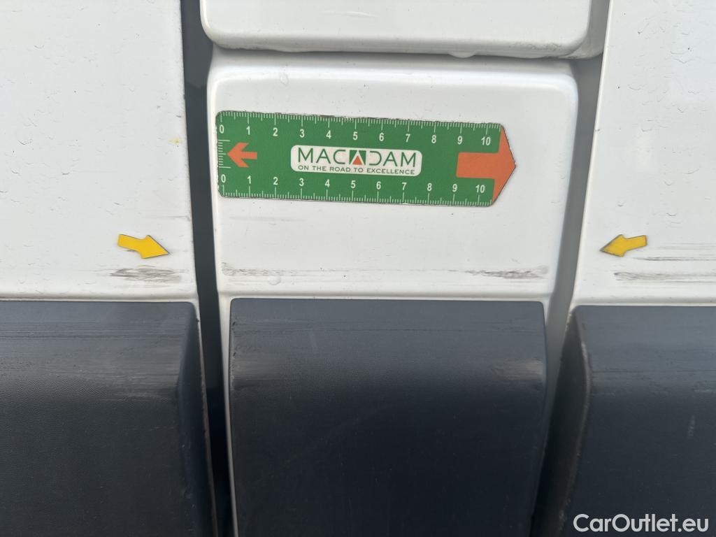  Renault  Master  III Fourgon L2H2 3 5 Grand Confort dCi #34