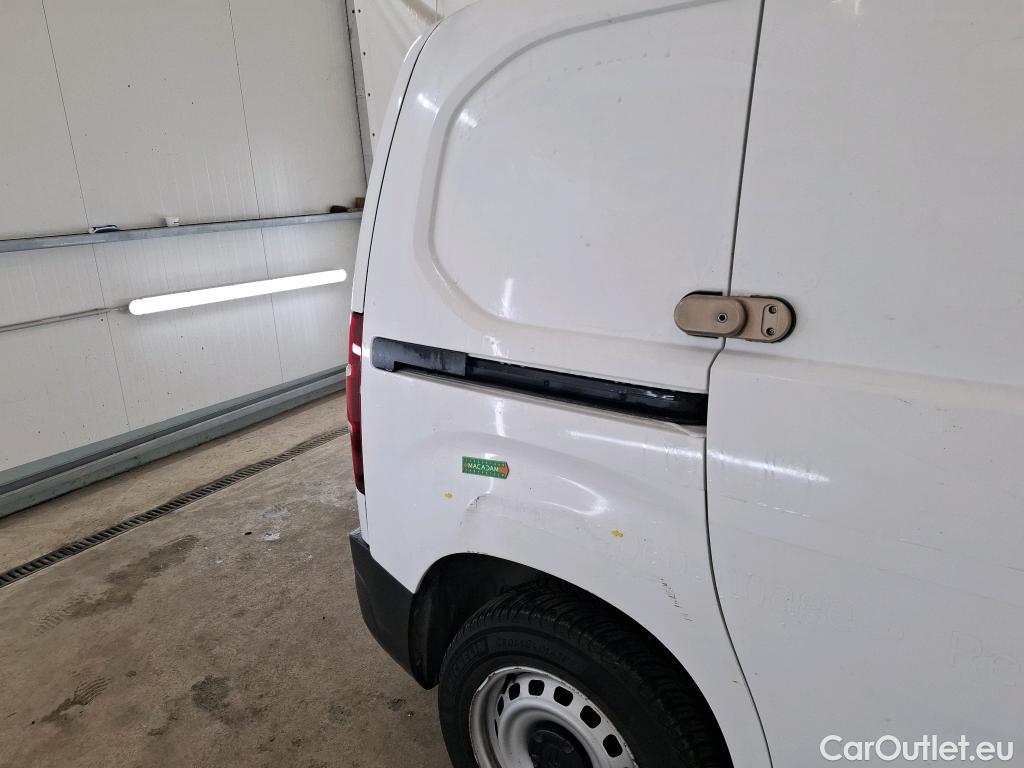  Citroen  Berlingo CITROEN  / 2018 / 4P / Fourgonnette M 650kg BlueHDi 75 S&S BVM Club #1