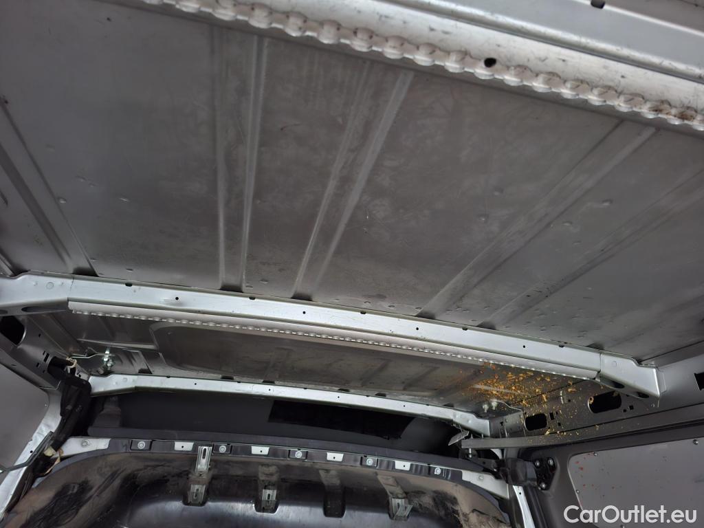  Renault  Master Renault V.I.  VU 4p Fourgon 2.3 125.35 FG L4H2 GC P-MJ #6