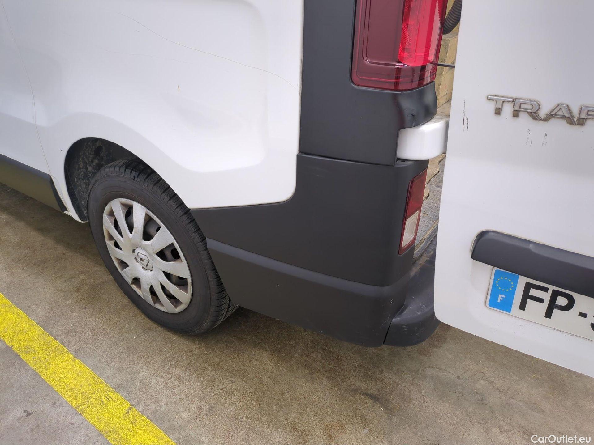  Renault  Trafic  Furgon Grand Confort L1H1 1000 1.6 dCi 120CV BVM6 E6 #33