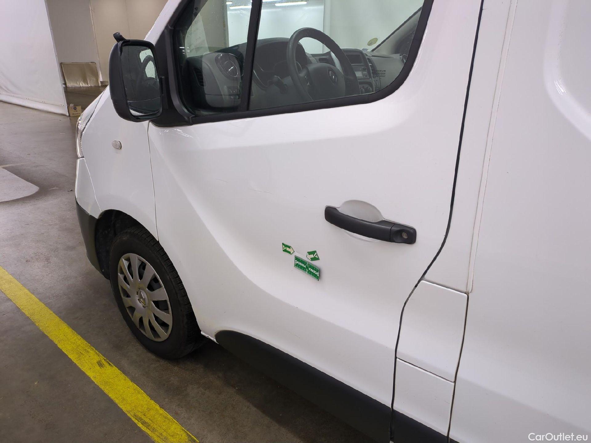  Renault  Trafic  Furgon Grand Confort L1H1 1000 1.6 dCi 120CV BVM6 E6 #21