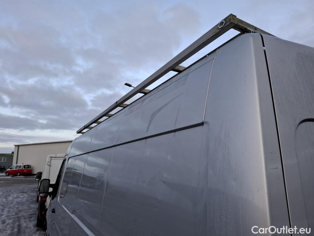  Renault  Master Renault V.I.  VU 4p Fourgon 2.3 125.35 FG L4H2 GC P-MJ #80