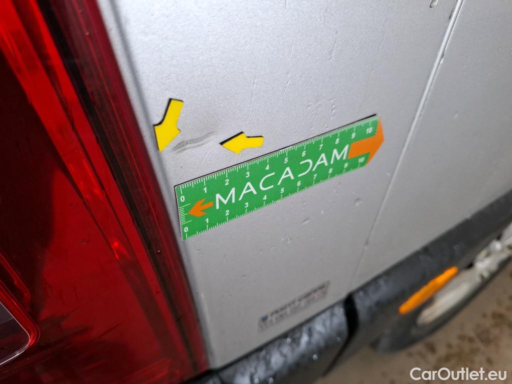  Renault  Master Renault V.I.  VU 4p Fourgon 2.3 125.35 FG L4H2 GC P-MJ #61