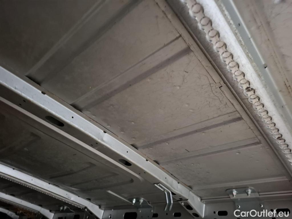  Renault  Master Renault V.I.  VU 4p Fourgon 2.3 125.35 FG L4H2 GC P-MJ #5