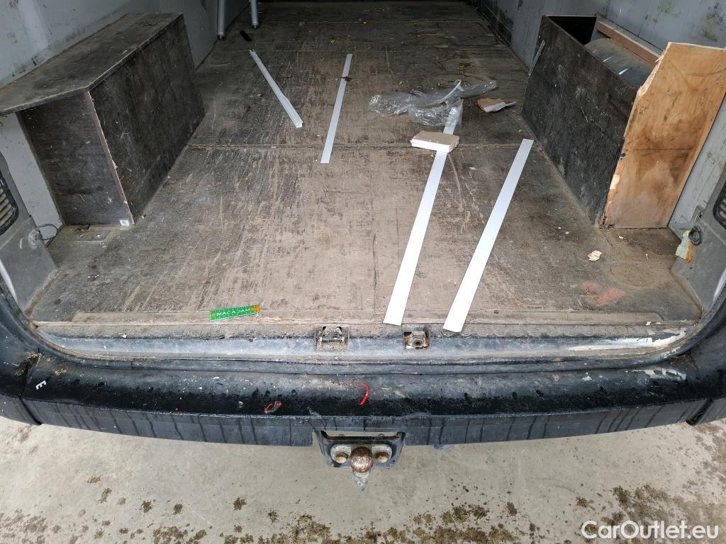  Renault  Master Renault V.I.  VU 4p Fourgon 2.3 125.35 FG L4H2 GC P-MJ #43