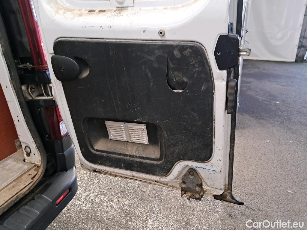  Renault  Trafic  Furgon Grand Confort L1H1 1200 1.6 dCi 125CV BVM6 E6 #19