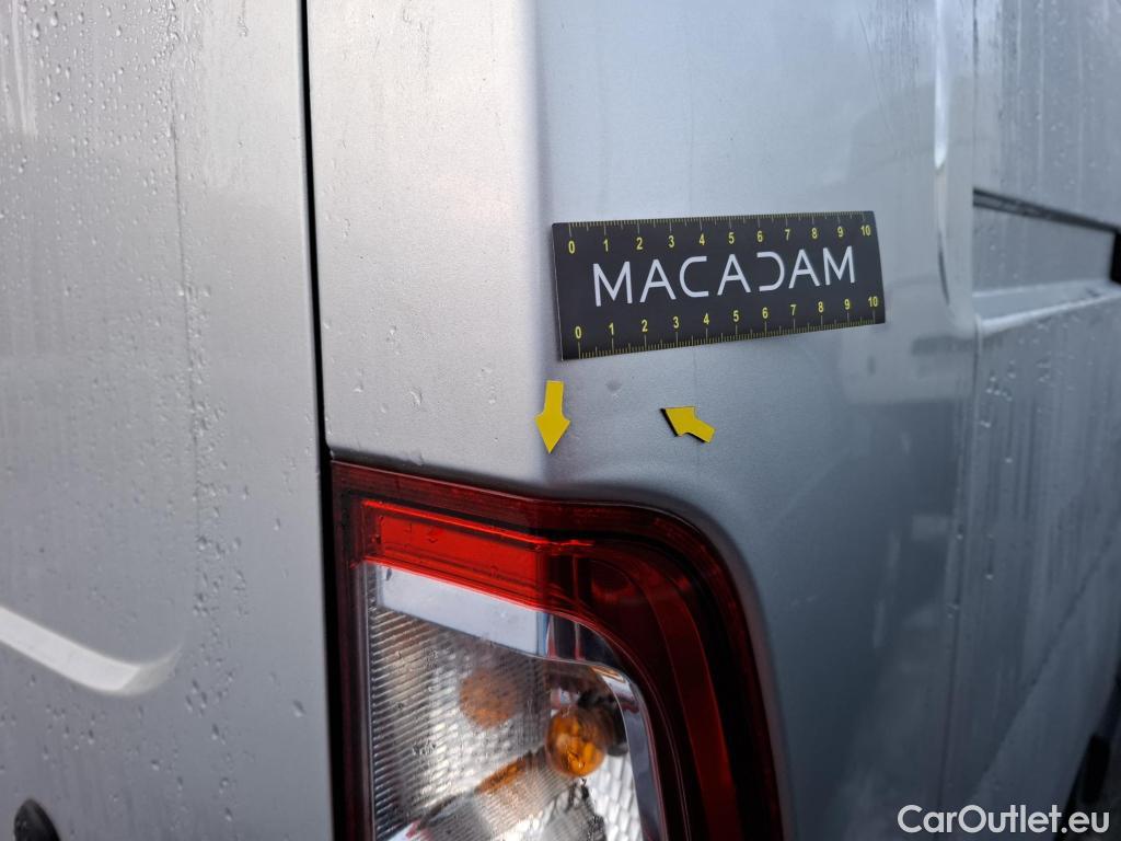  Renault  Master Renault V.I.  VU 4p Fourgon 2.3 125.35 FG L4H2 GC P-MJ #62