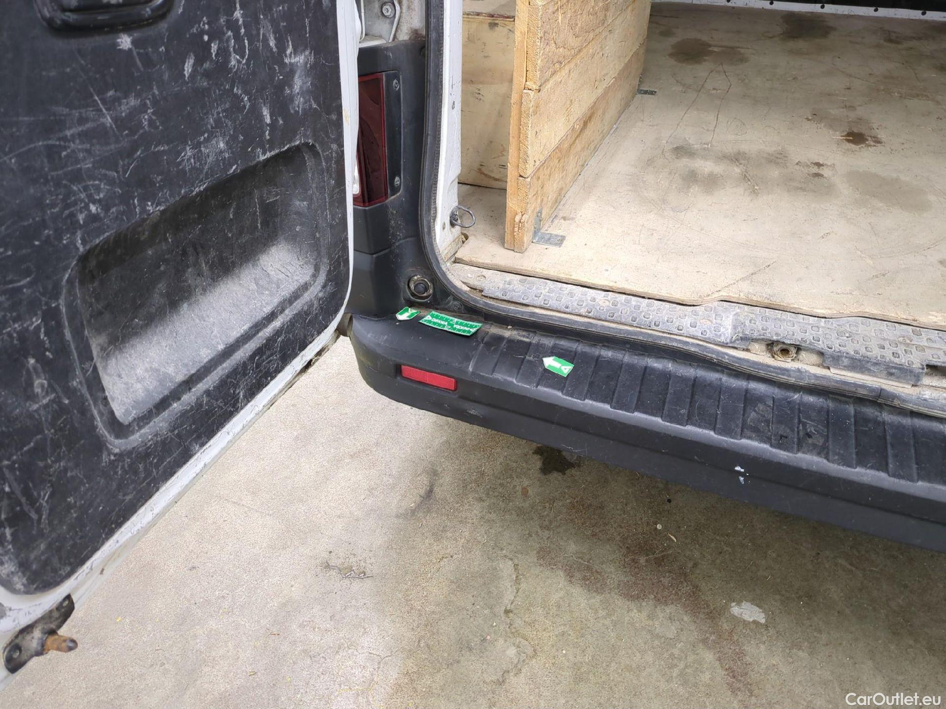  Renault  Trafic  Furgon Grand Confort L1H1 1000 1.6 dCi 120CV BVM6 E6 #38