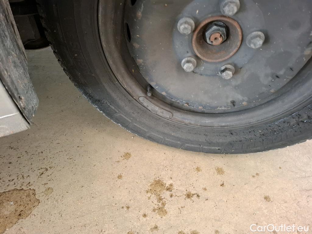  Renault  Master Renault V.I.  VU 4p Fourgon 2.3 125.35 FG L4H2 GC P-MJ #50