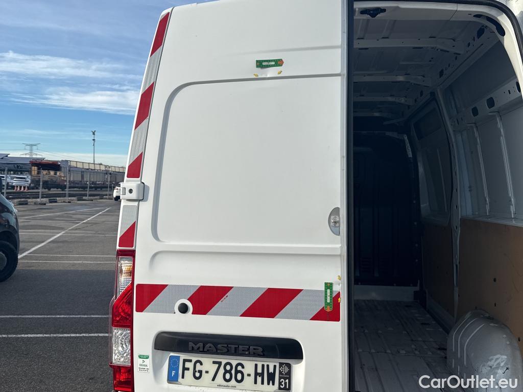  Renault  Master  III Fourgon L2H2 3 5 Grand Confort dCi #1