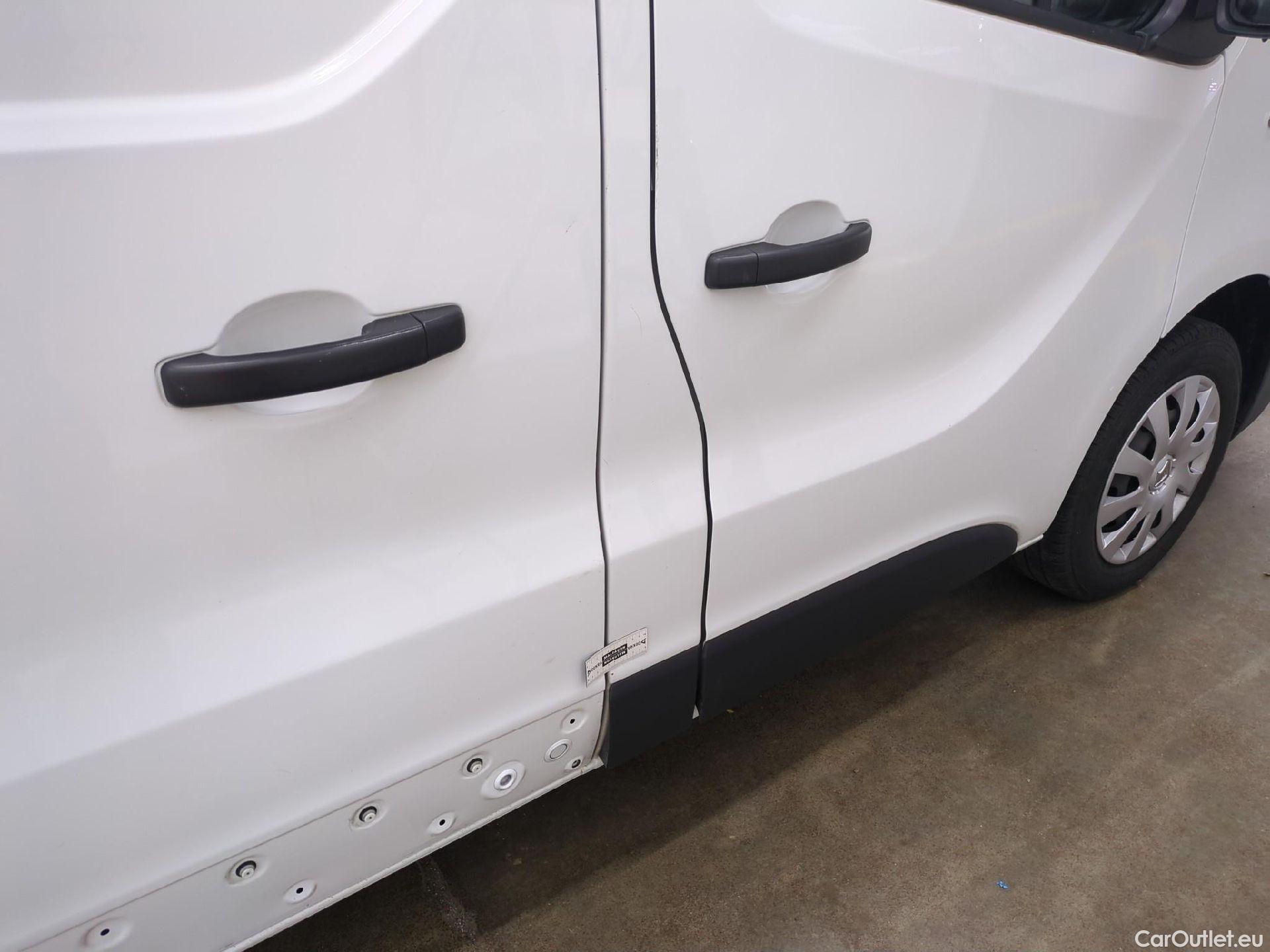  Renault  Trafic  Furgon Grand Confort L1H1 1000 1.6 dCi 120CV BVM6 E6 #59