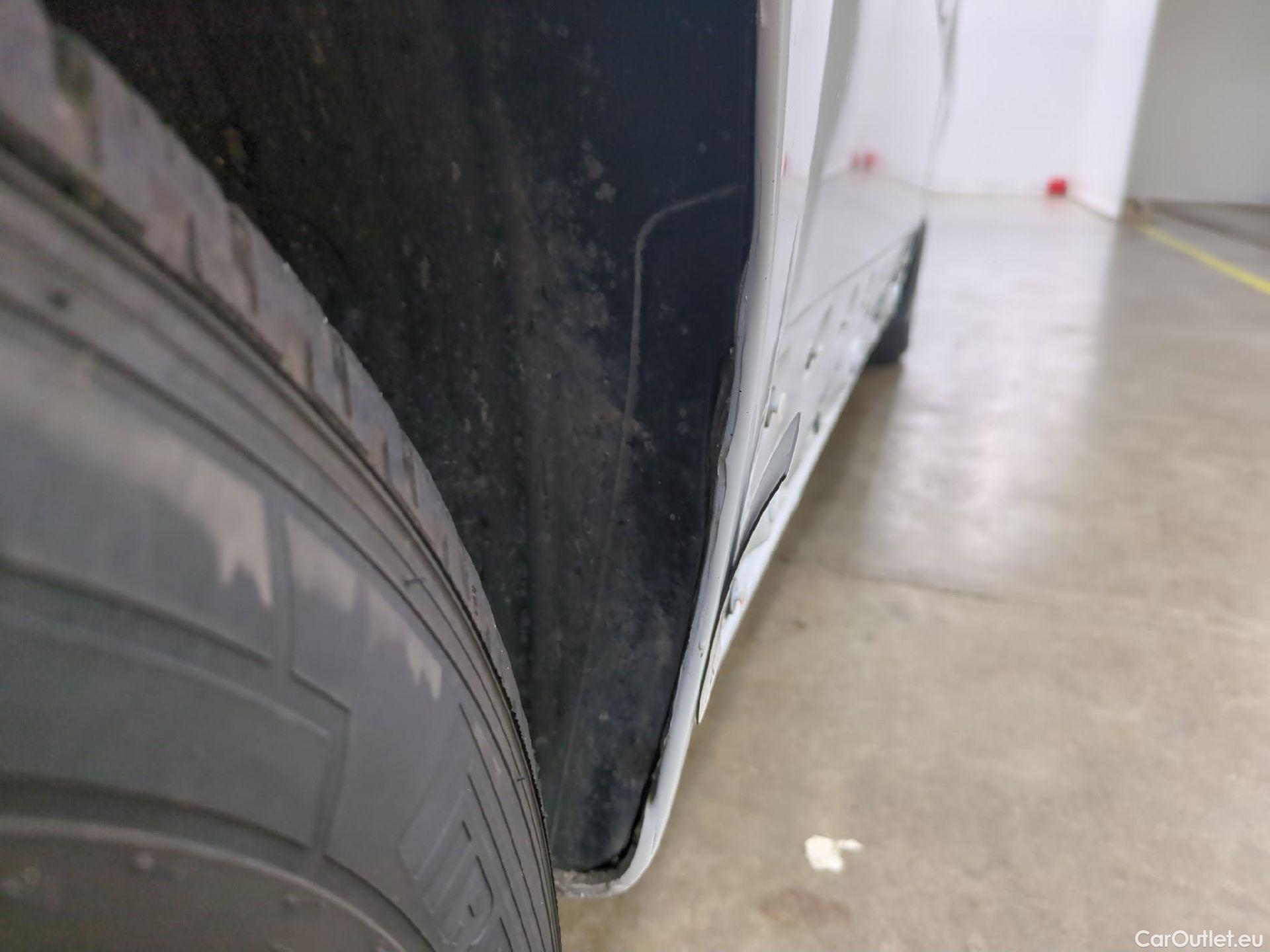  Renault  Trafic  Furgon Grand Confort L1H1 1000 1.6 dCi 120CV BVM6 E6 #50