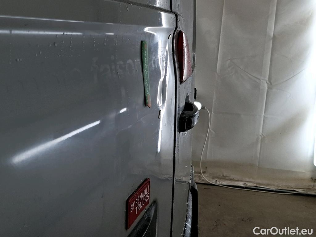  Renault  Master Renault V.I.  VU 4p Fourgon 2.3 125.35 FG L4H2 GC P-MJ #30