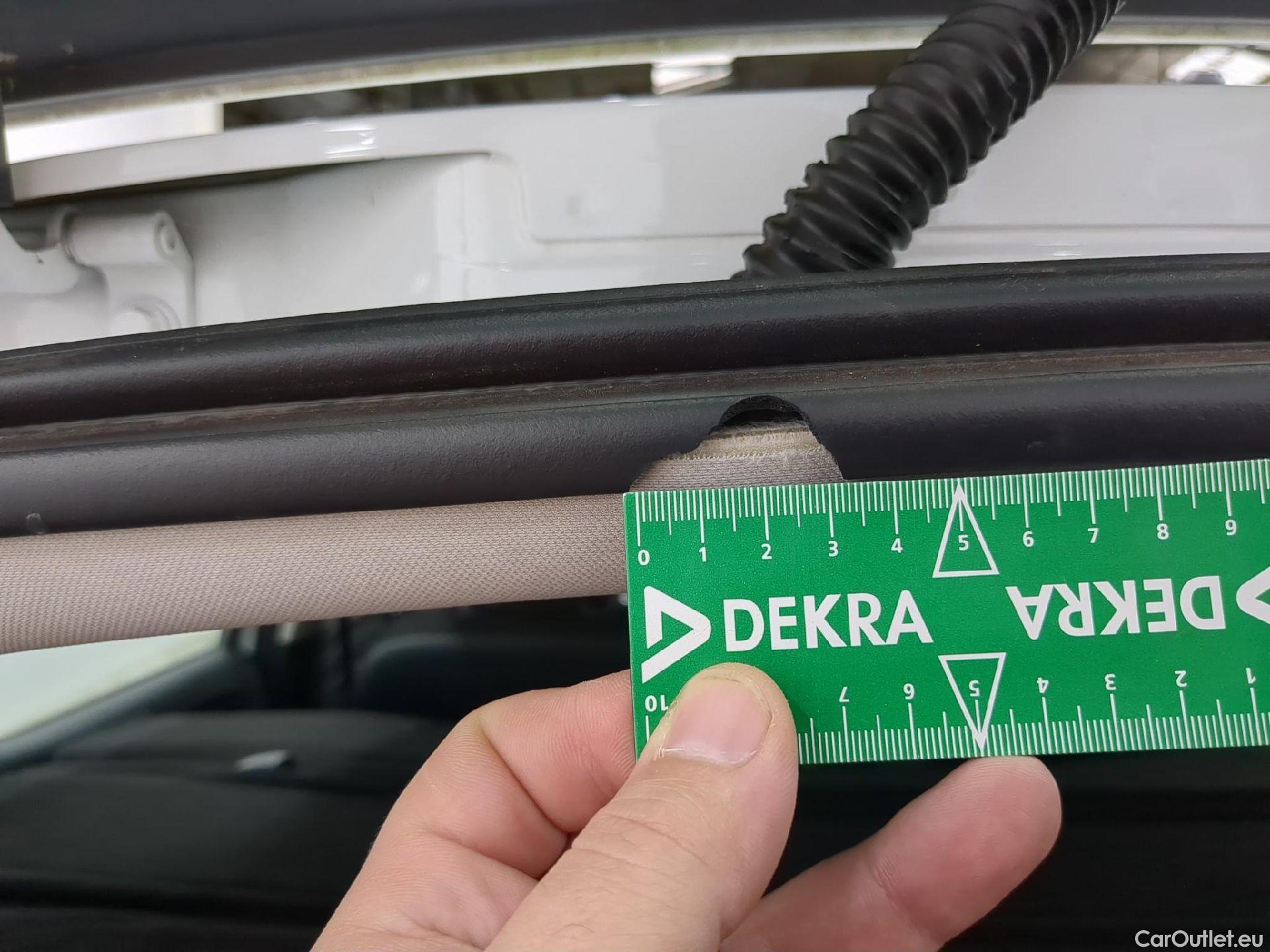  Renault  Megane  IV Berline 5pt. Société Air Nav 1.5 dCi 90CV BVM6 E6 #1