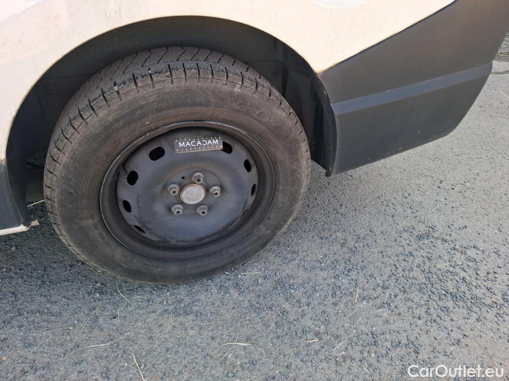  Renault  Trafic  III Fourgon L2H1 1300 Confort 1.6 dCi 120CV BVM6 E6dT #20