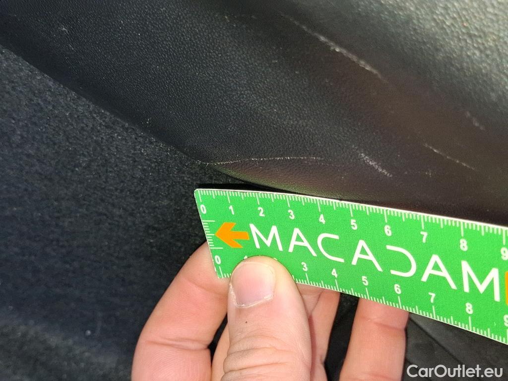  Peugeot  208  Affaire Premium Pack 1.5 HDi 100CV BVM5 E6dT #56