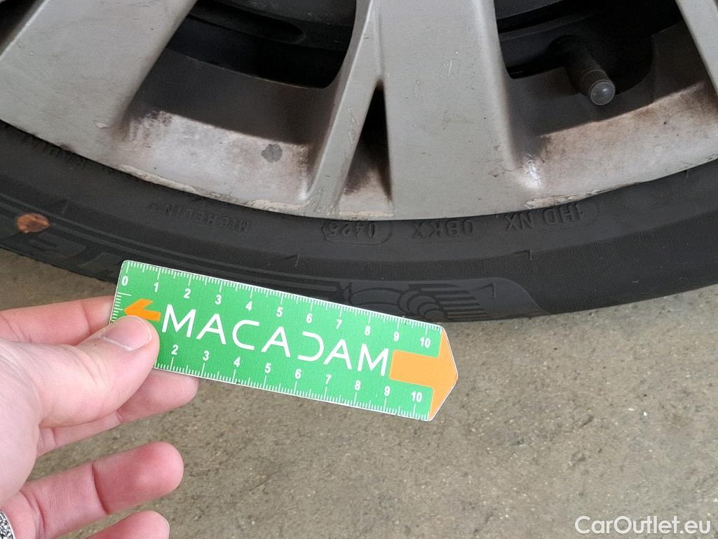  Peugeot  208  Affaire Premium Pack 1.5 HDi 100CV BVM5 E6dT #85