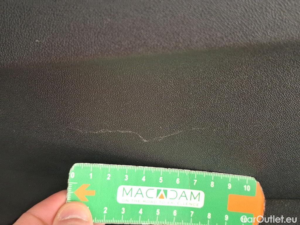  Peugeot  208  Affaire Premium 1.6 HDi 100CV BVM5 E6 #32