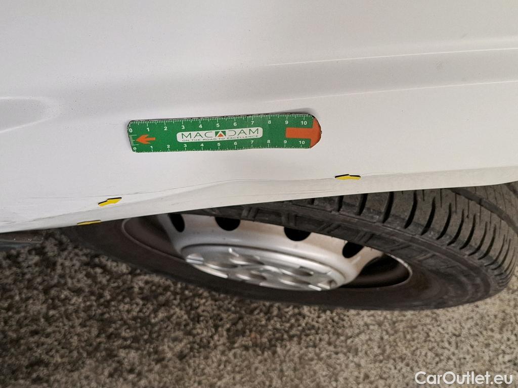  Citroen  Jumper  Fourgon 30 L1H1 Club BlueHDi 140 2.2 140CV BVM6 #13