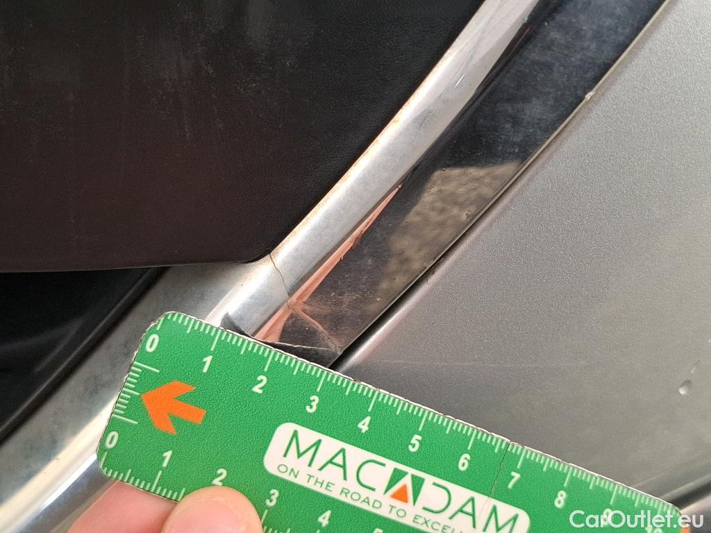  Peugeot  208  Affaire Premium 1.6 HDi 100CV BVM5 E6 #10