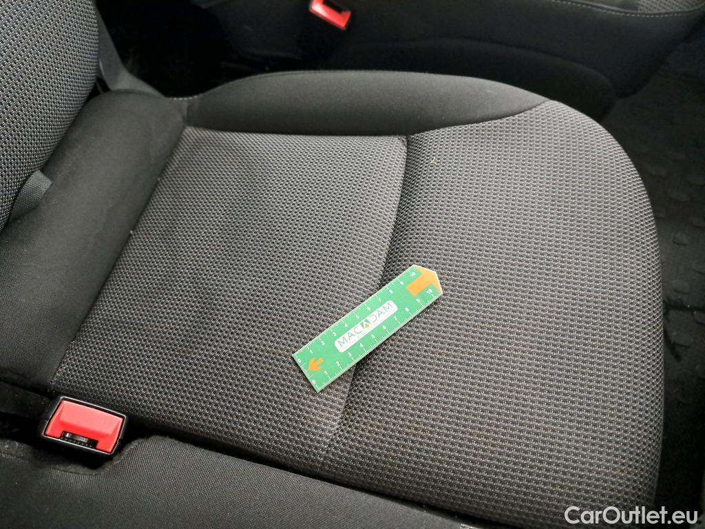  Renault  Trafic  III Fourgon L2H1 3T Confort 2.0 dCi 130CV BVM6 E6d #18