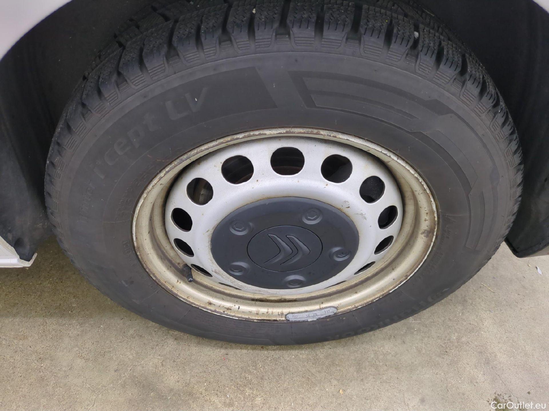  Citroen  Jumpy  Fourgon Club M 1.5 BlueHDi 100CV BVM6 E6d #19