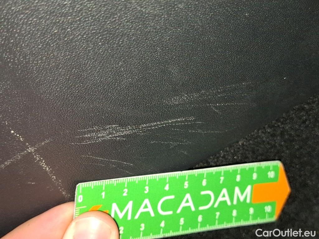  Peugeot  208  Affaire Premium Pack 1.5 HDi 100CV BVM5 E6dT #31