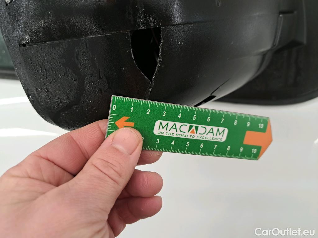  Renault  Trafic  III Fourgon L2H1 3T Confort 2.0 dCi 130CV BVM6 E6d #7