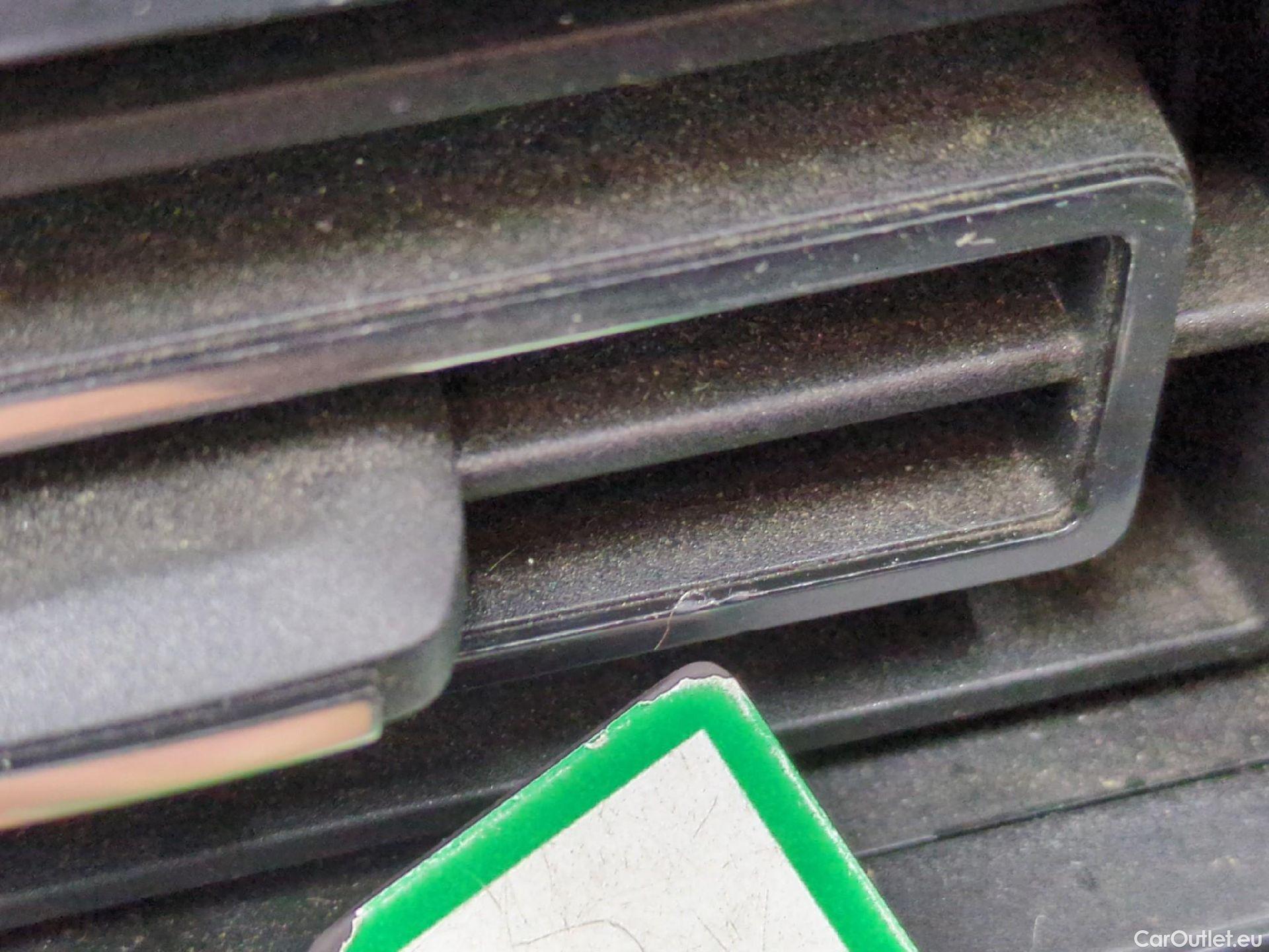  Dacia  Sandero  III Confort 1.0 TCe 90CV BVM5 E6d #1