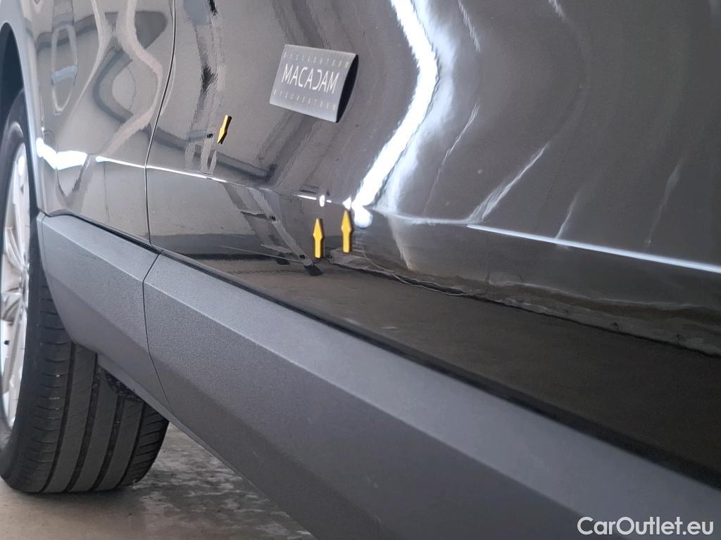  Audi  Q3 AUDI  / 2018 / 5P / SUV 35 TDI 150 S TRONIC BUSINESS LINE #5