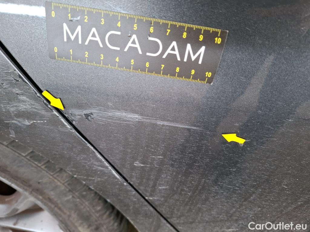  Ford  Focus FORD  / 2018 / 5P / Berline 1.0 EcoBoost 125ch St-Line #7