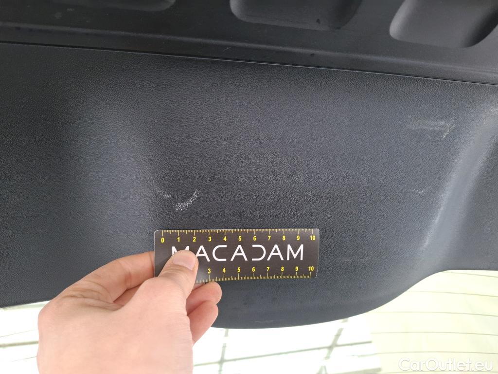  Citroen  C3  Feel 1.2 PureTech 80CV BVM5 E6 #9