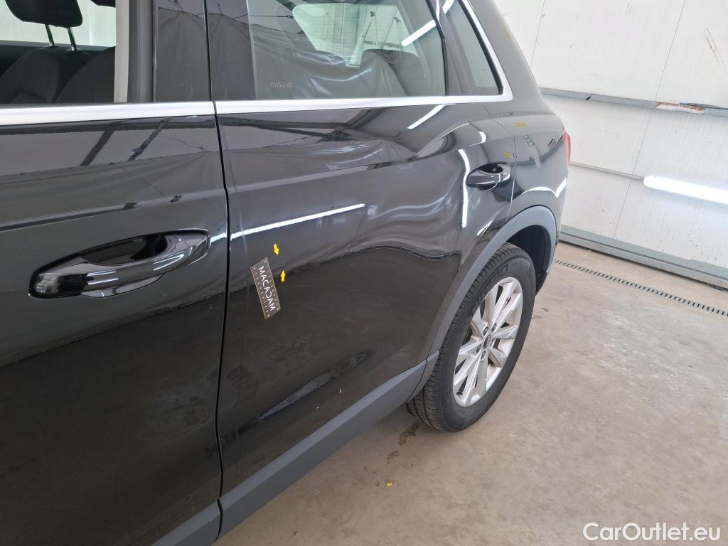  Audi  Q3 AUDI  / 2018 / 5P / SUV 35 TDI 150 S TRONIC BUSINESS LINE #6