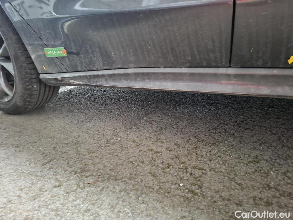  Ford  Focus FORD  / 2018 / 5P / Berline 1.0 EcoBoost 125ch St-Line #15