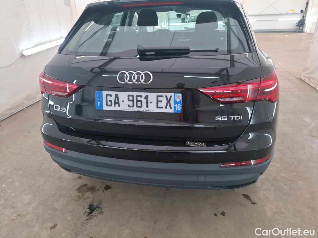  Audi  Q3 AUDI  / 2018 / 5P / SUV 35 TDI 150 S TRONIC BUSINESS LINE #11
