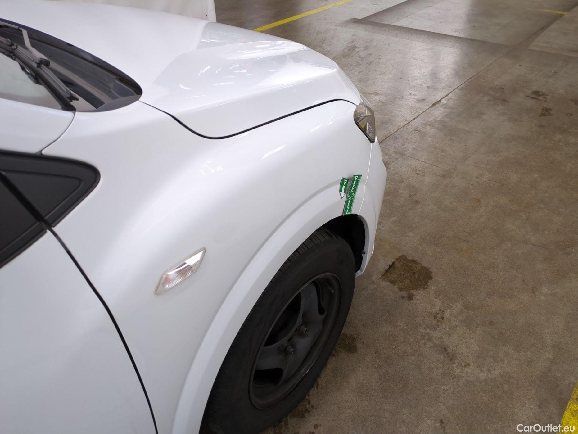  Dacia  Sandero  III Confort 1.0 TCe 90CV BVM5 E6d #44