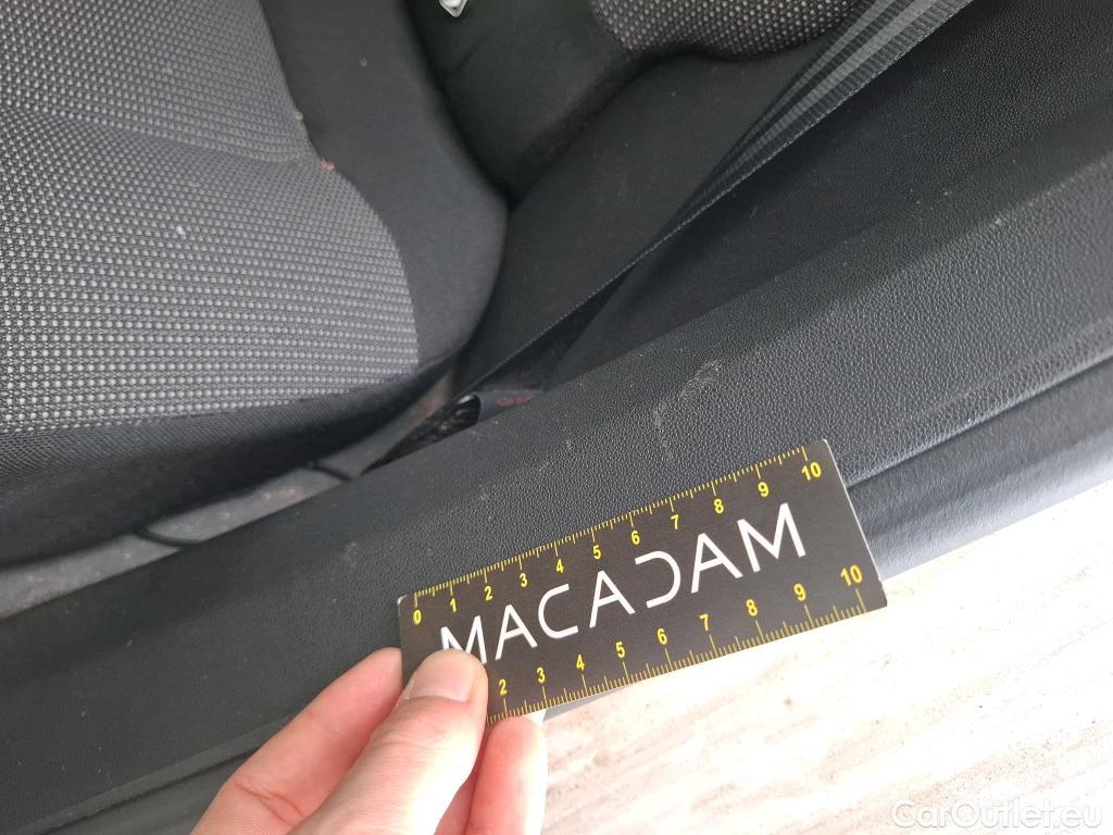  Citroen  C3  Feel 1.2 PureTech 80CV BVM5 E6 #6