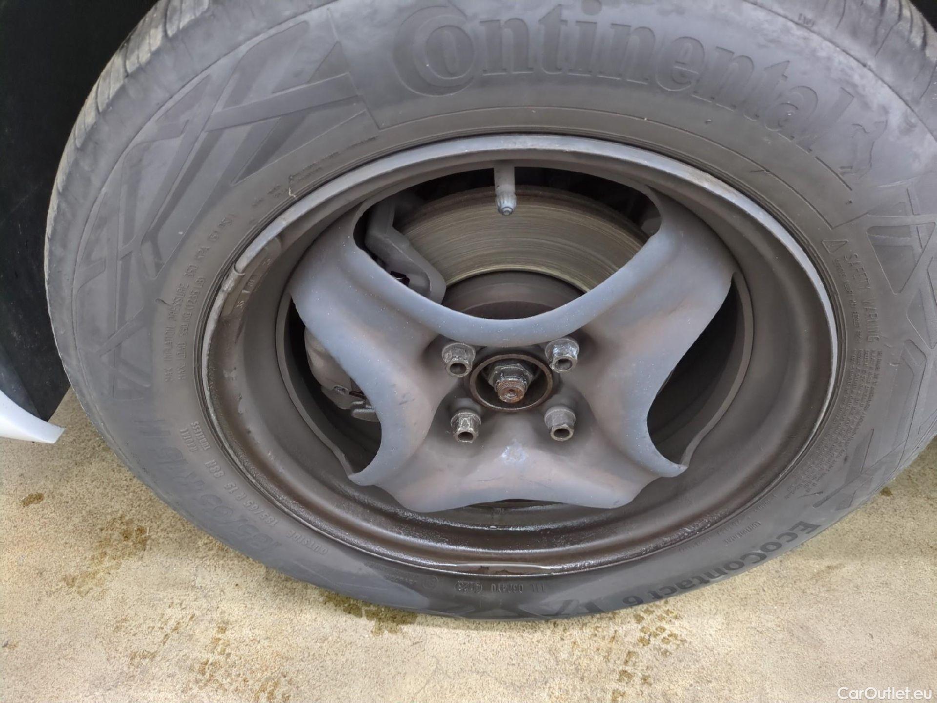  Dacia  Sandero  III Confort 1.0 TCe 90CV BVM5 E6d #18