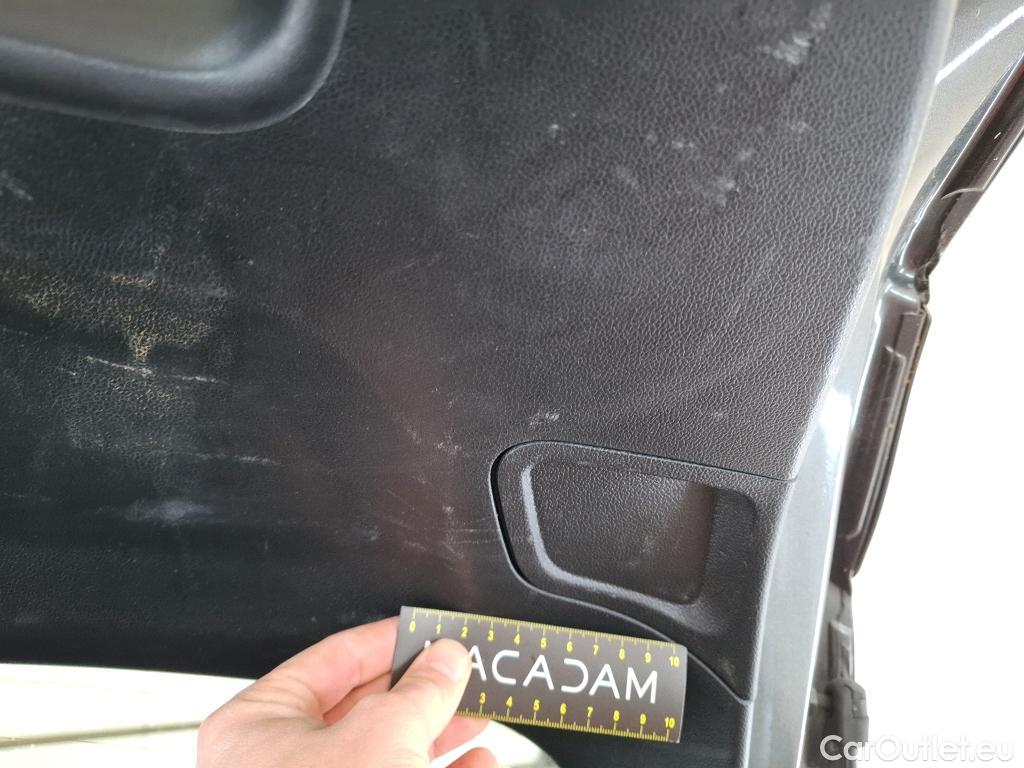  Ford  Focus FORD  / 2018 / 5P / Berline 1.0 EcoBoost 125ch St-Line #47