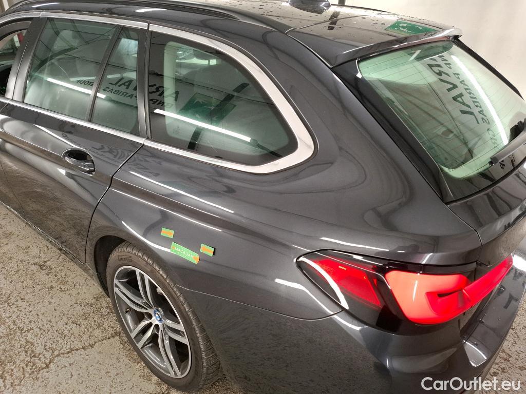  Bmw  Serie 5 BMW Série 5 Touring / 2020 / 5P / Break 530e 292ch Busi Design BVA8 #3