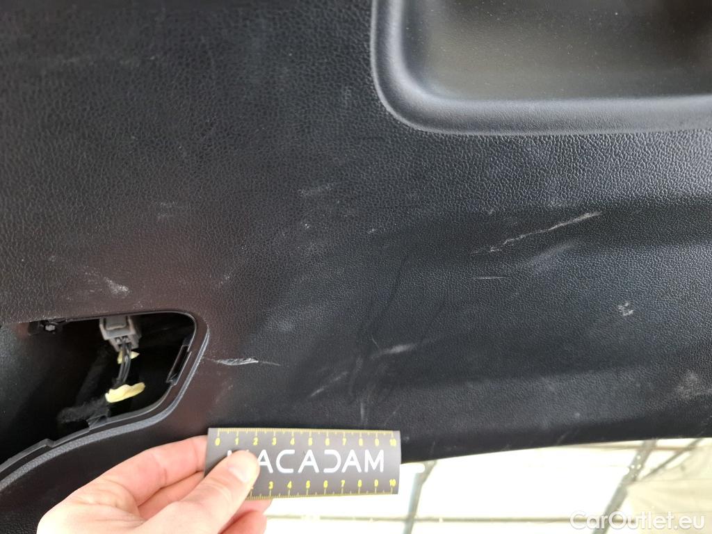  Ford  Focus FORD  / 2018 / 5P / Berline 1.0 EcoBoost 125ch St-Line #43