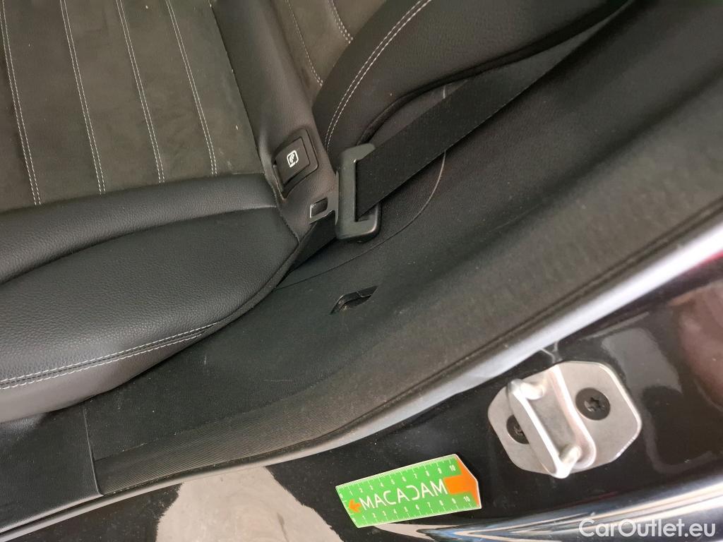  Mercedes  G-Klasee MERCEDES-BENZ GLC / 2019 / 5P / SUV 2.0 GLC 300 E AMG LINE 4MATIC #29